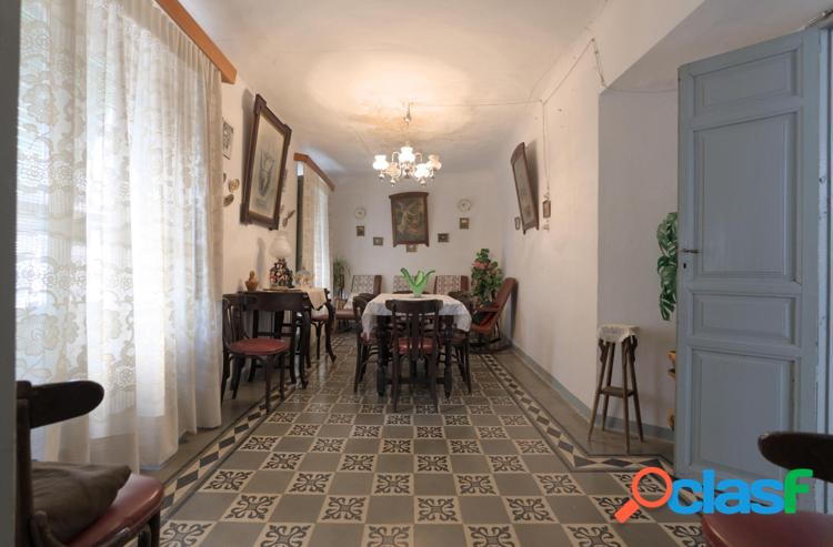 Casa en el centro de /xc3/x93rgiva 2