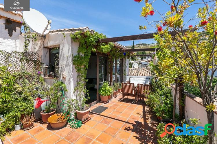 Espectacular vivienda + 2 apartamentos tur\xc3\xadsticos en Albayz\xc3\xadn