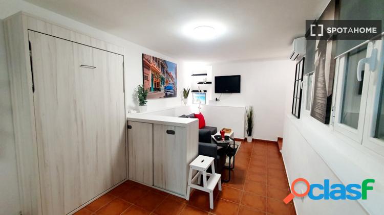 Estudio en alquiler en Imperial, Madrid 2