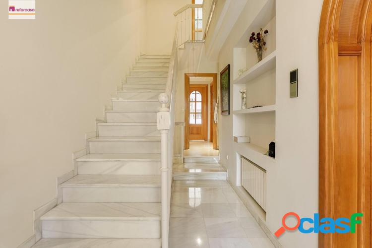 EXCLUSIVA Y ELEGANTE CASA ADOSADA EN GRANADA CAPITAL 5