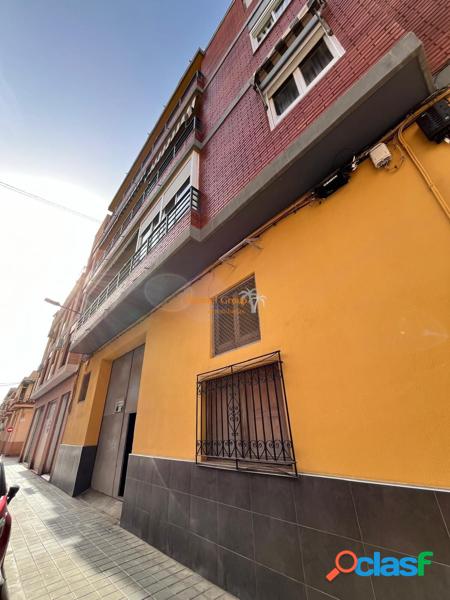 Gran local en venta en la florida!!