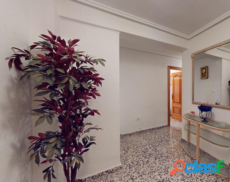 MAGNIFICA VIVIENDA DE 4 HABITACIONES 1