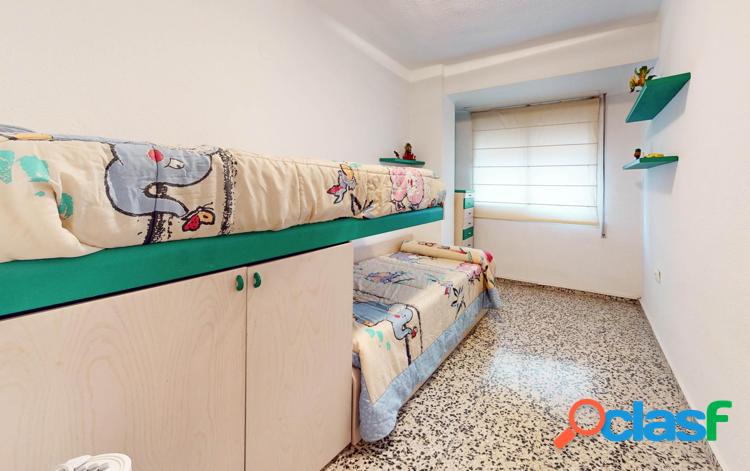 MAGNIFICA VIVIENDA DE 4 HABITACIONES 3
