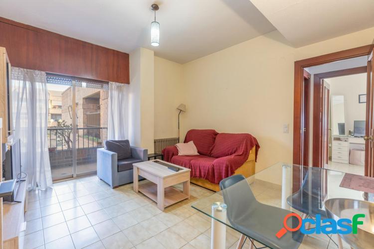 Piso de 2 habitaciones Urb. Triunfo Jard/xc3/xadn 2