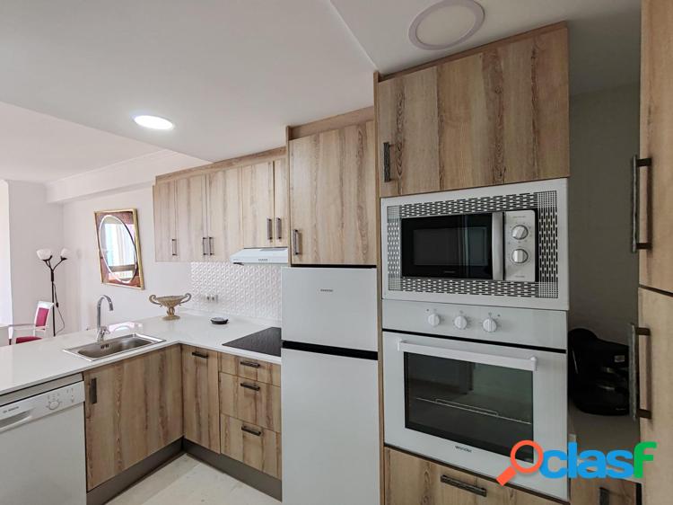 Piso de un dormitorio en planta alta reformado con vistas espectaculares