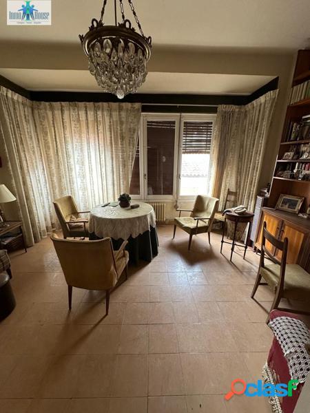PISO EN VENTA ZONA CENTRO 3