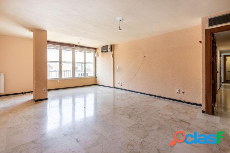 PISO EN ZONA CERVANTES 1
