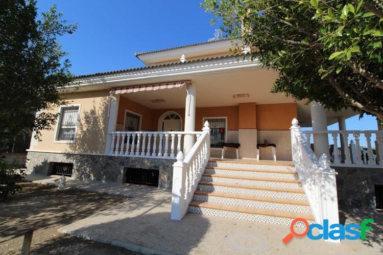 REF.- 22 - Chalet en Venta en Crevillent 5