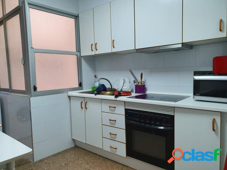 SE ALQUILA HABITACIONES A ESTUDIANTES 1