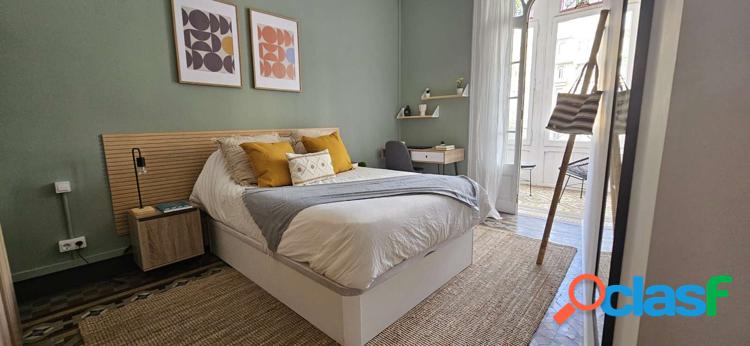 Se alquilan habitaciones en un apartamento de 7 dormitorios en l/'eixample Se alquilan habitaciones en un apartamento de 7 dormitorios en l/'eixample