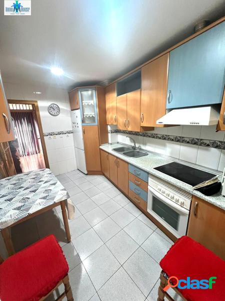 SE VENDE PISO - ZONA CARRETAS
