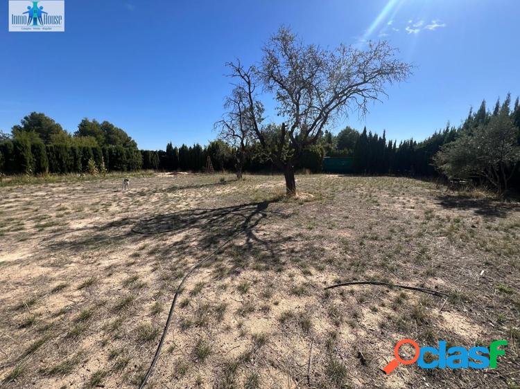 SE VENDE TERRENO URBANO - URBANIZACION AGUACAMPADA 4