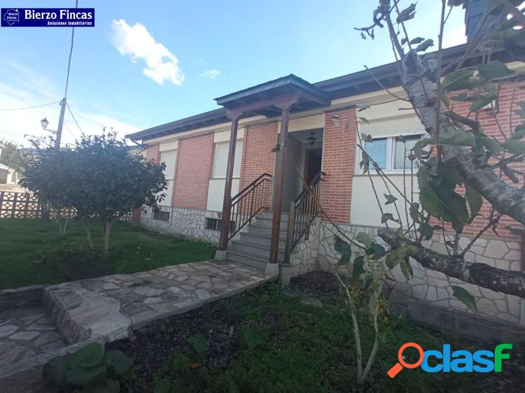 SE VENDE VIVIENDA EN CALAMOCOS