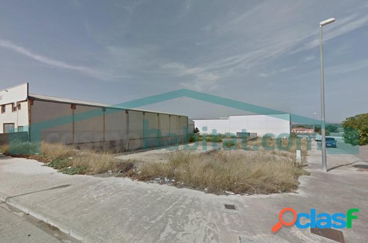 Solar urbano en el pol\xc3\xadgono Enchilagar del Rullo, en Vilamarxant!!