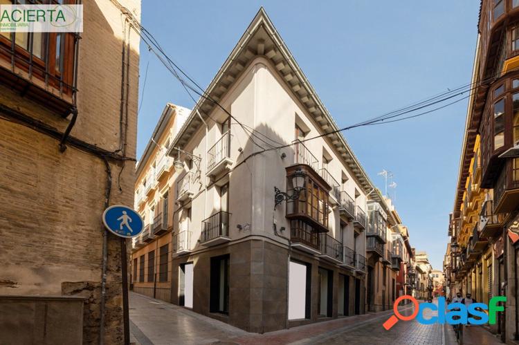 VENTA DE EDIFICIO SINGULAR EN RENTABILIDAD, ESQUINA SAN MATIAS-NAVAS