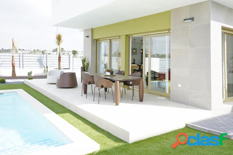 VILLA MEDITERRANEA EN CAMPO DE GOLF 1