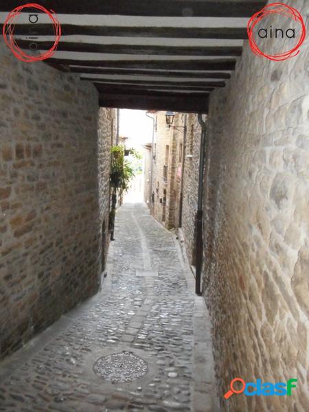 Casa de Pueblo en Monreal