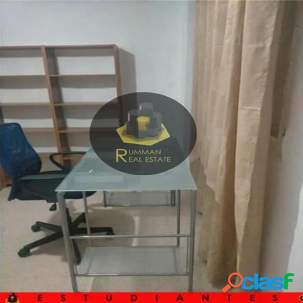 EST / Piso de CUATRO Dormitorios en Plaza de Toros 2