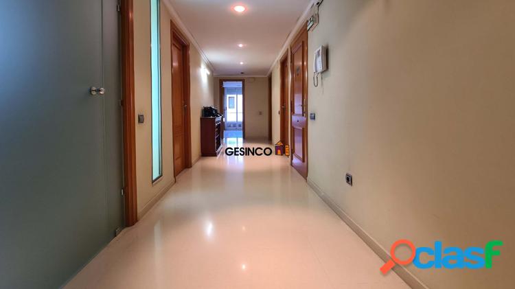 GRAN PISO EN VENTA CON UBICACI/xc3/x93N C/xc3/x89NTRICA 2