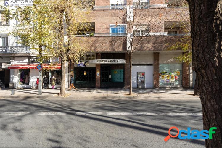GRAN PLAZA DE GARAJE EN AVENIDA DE CONSTITUCI/xc3/x93N 6