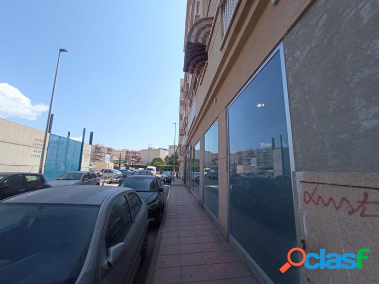 Local comercial Policl/xc3/xadnica Las Yucas 5