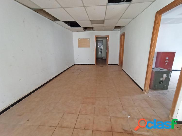 Local para oficina o trasteros en Magalluf 5