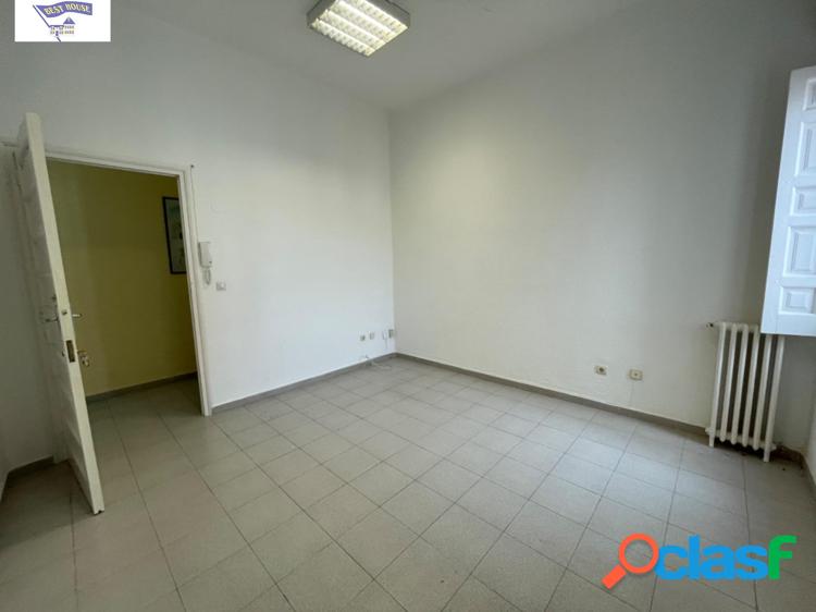 OFICINA EN PLENO CENTRO DE ALBACETE 1