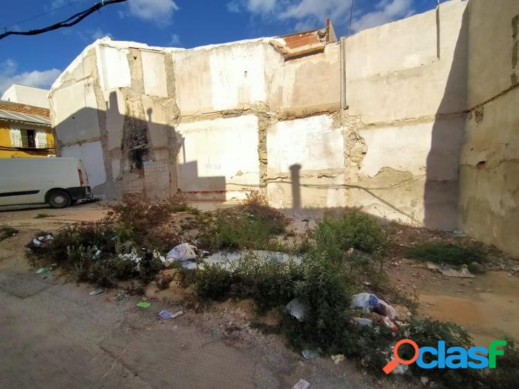 Oportunidad - SOLAR EN ESQUINA 6