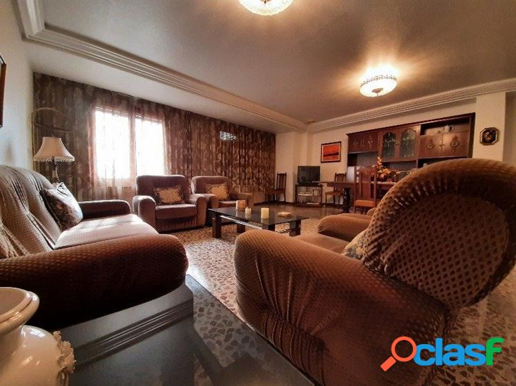 Piso en Elche, centro, 5 habitaciones 3 ba\xc3\xb1os