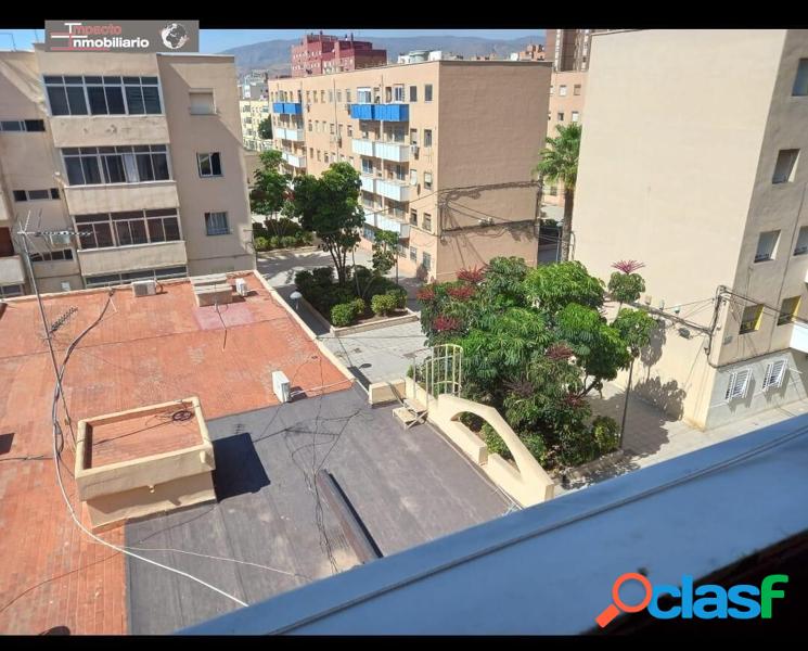 Piso en venta en plaza del Ni\xc3\xb1o Jes\xc3\xbas, 500 Viviendas