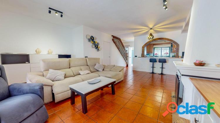 PRECIOSA CASA A LA VENTA EN BENAHAVIS 4