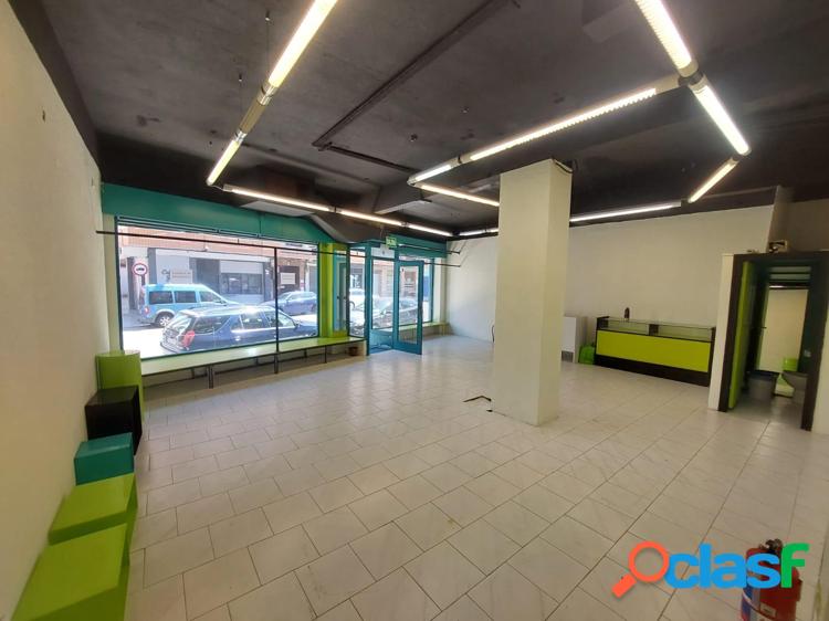 Se alquila local comercial en Zalla 6