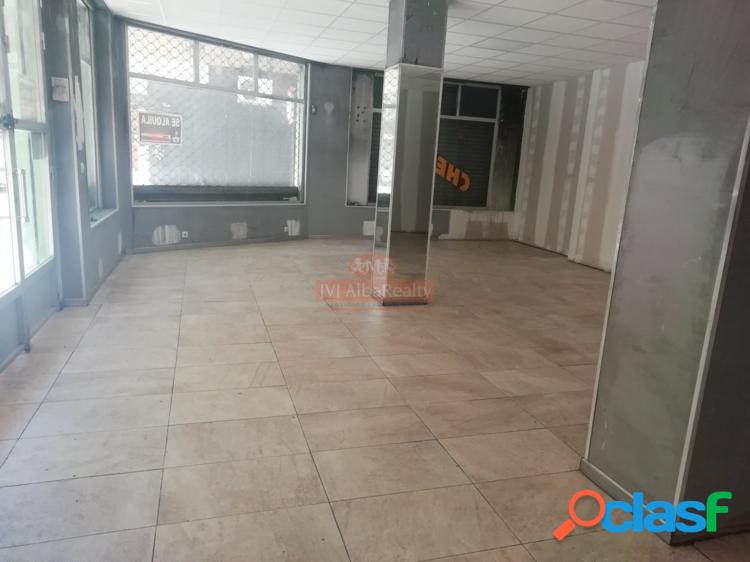 SE VENDE LOCAL COMERCIAL PARA REFORMAR 6