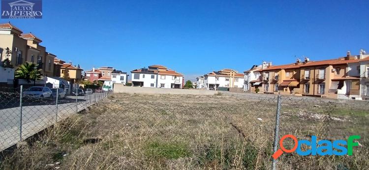 SOLAR URBANO 524 M2 JUNTO BASE A\xc3\x89REA ARMILLA