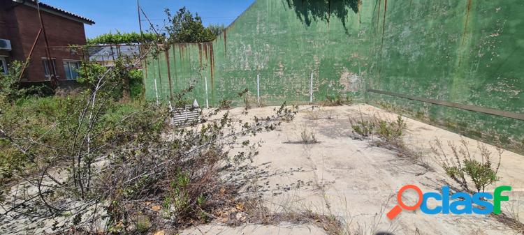 TERRENY EN VENDA A L/'AIRESOL C 3