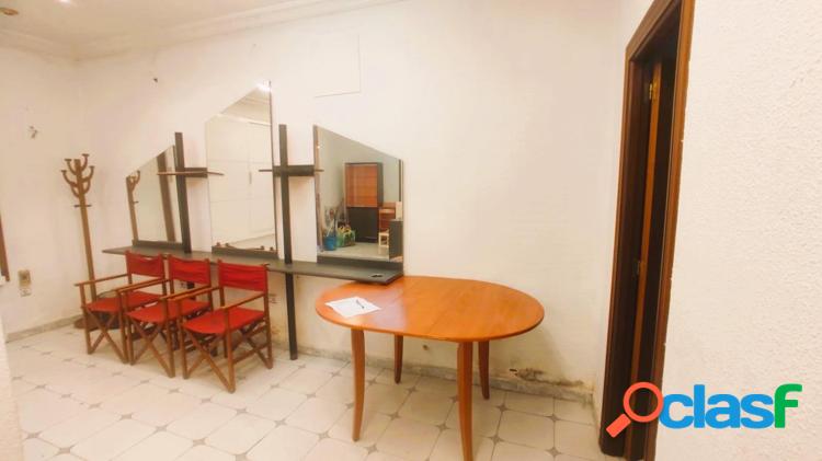 Venta local comercial en Aranguren 2