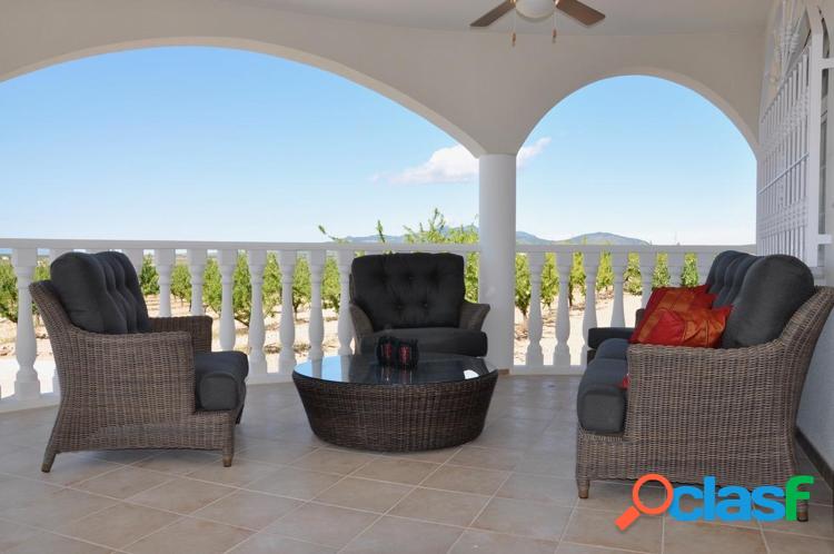 VILLAS DE OBRA NUEVA EN PINOSO 3