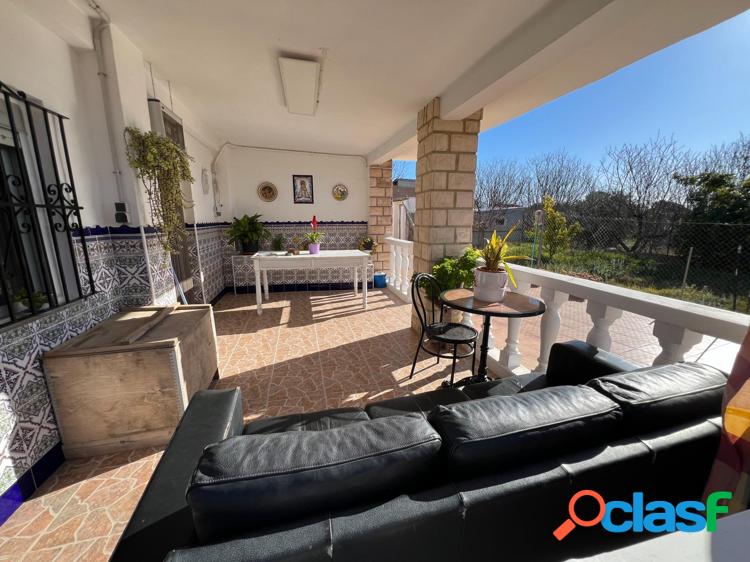 /xc2/xa1Oportunidad /xc3/xbanica! Chalet en Pedralba /xe2/x80/x93 Urbanizaci/xc3/xb3n Les Mallaes 2