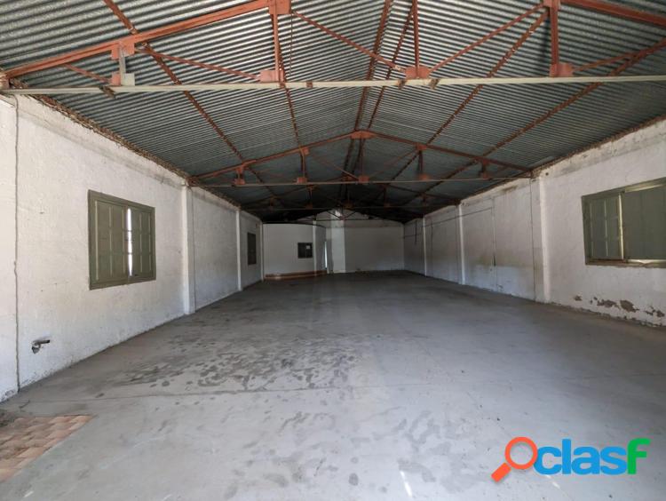 Almac/xc3/xa9n industrial con ocio hosteler/xc3/xada 4