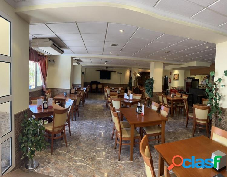 Bar/Restaurante en Punta Prima.