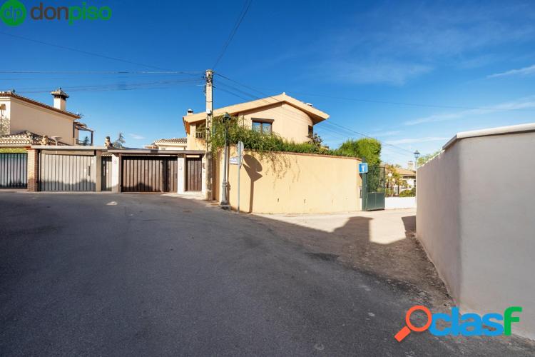 Casa de ensue/xc3/xb1o en Og/xc3/xadjares a un paso del centro de Granada! 1