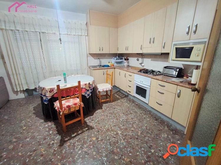 CASA EN VENTA EN BENIEL