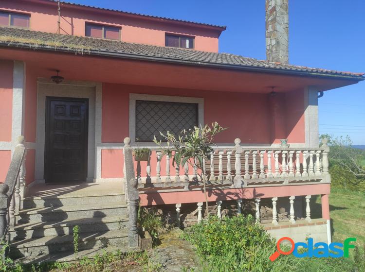 CASA EN VENTA ZONA ARZUA 3