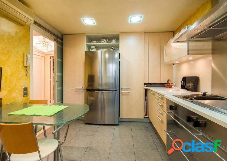 Chalet adosado en venta en ronda del Canig/xc3/xb3 - Esplugues de Llobregat 2