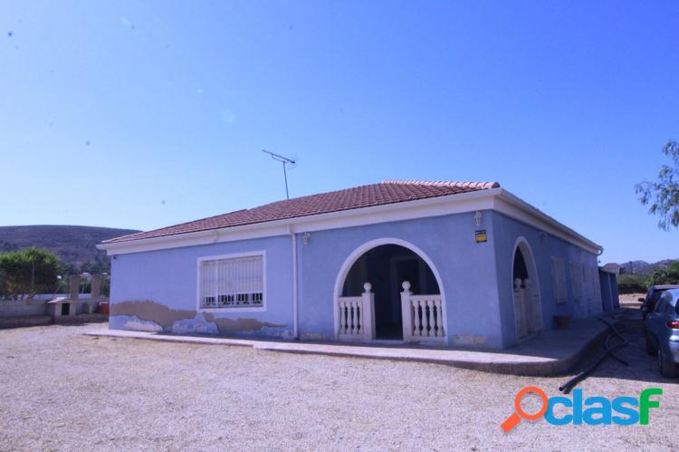 CHALET EN LA ROMANA