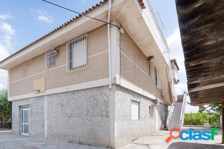 CHALET EN VENTA EN EL RAAL 4