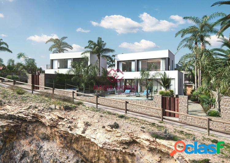 EXCLUSIVA VILLA CON ESPECTACULARES VISTAS AL MAR 6