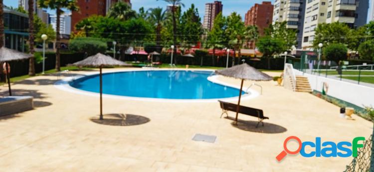 FANTASTICO APARTAMENTO DE 2 DORMITORIOS Y 2 BA/xc3/x91OS CON GARJE Y PISCINA,, ZONA MUY TRAQUILA JUZGADOS 2