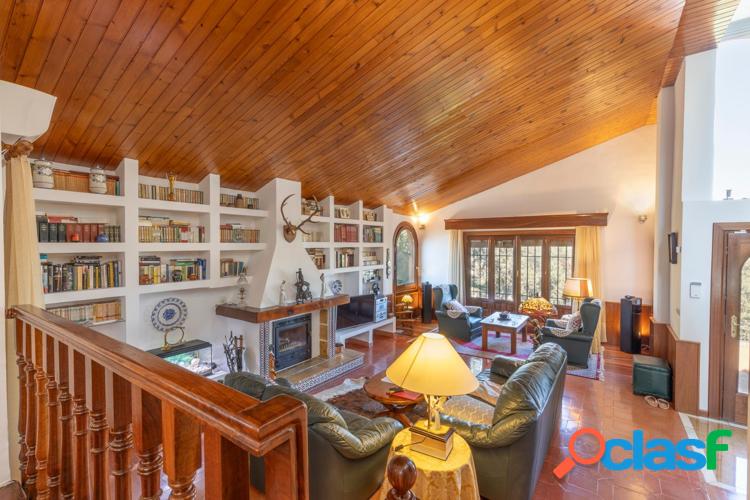 Impresionante chalet en Los Rebites!!! Con 1667 M2 de parcela. 1