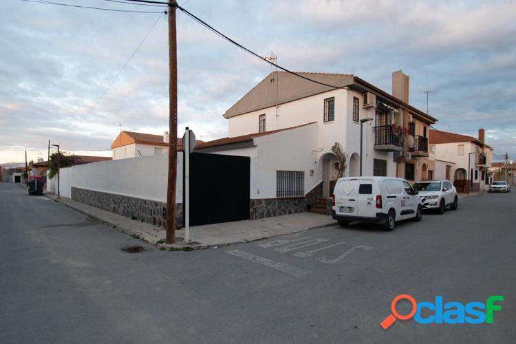 Oportunidad en Cijuela, casa con piscina